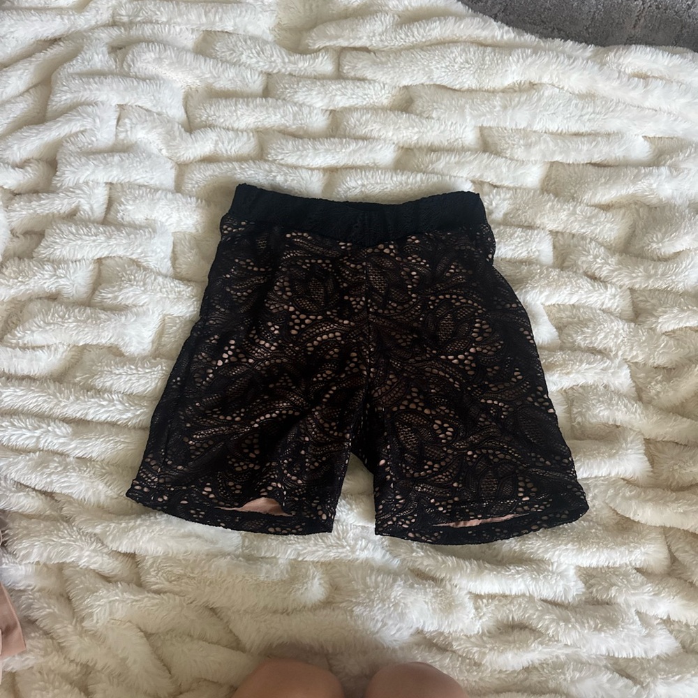 Tiger Mist Black Lace biker Shorts